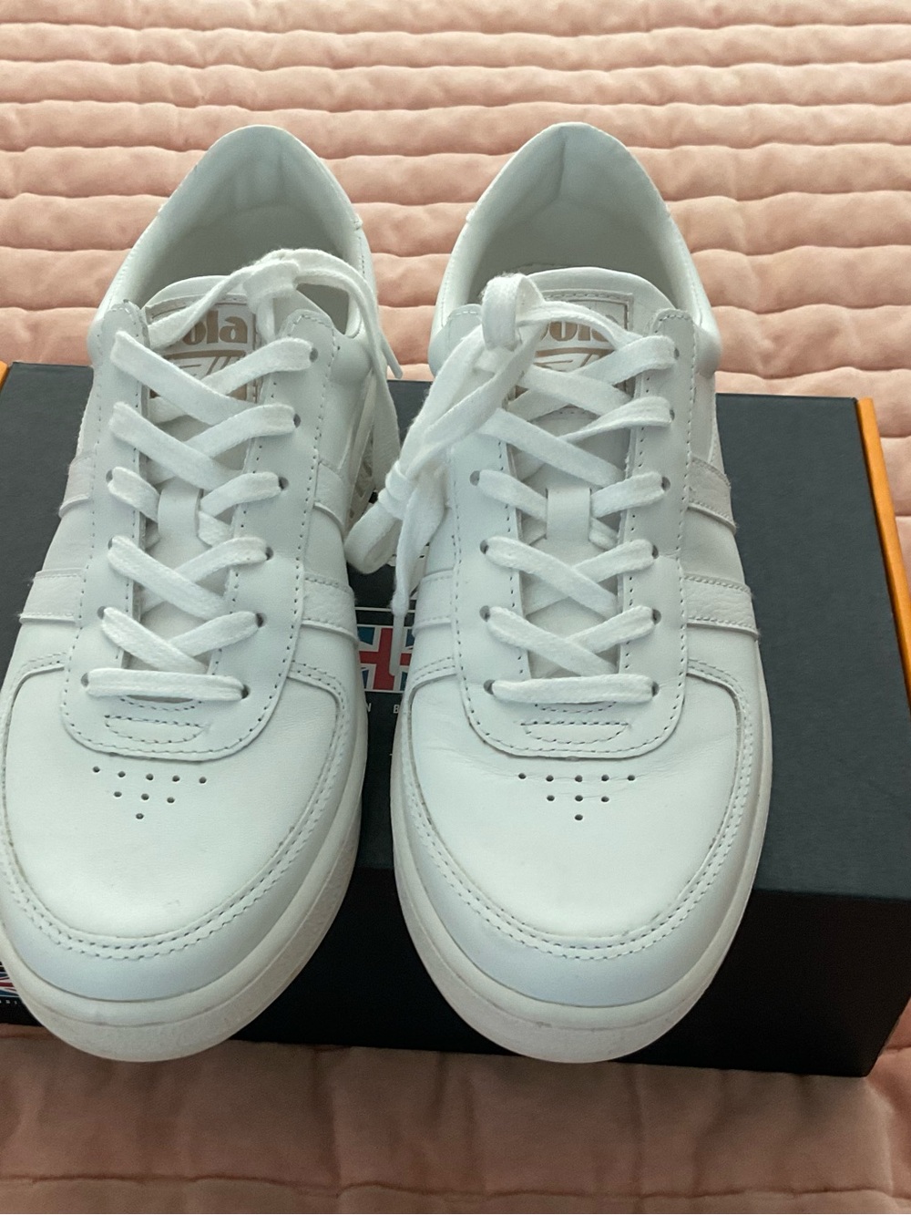White Leather Casual Sneakers - Gola